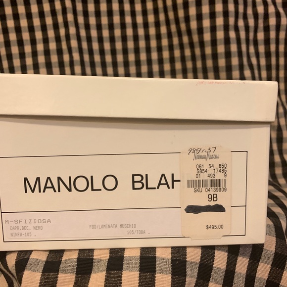 Vintage Manolo Blahnik black leather 4” heels - Picture 8 of 8